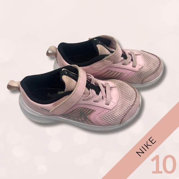Nike Pink Sneakers Little Girl Size 10 | Pink Running Shoes - Picture 2 of 9